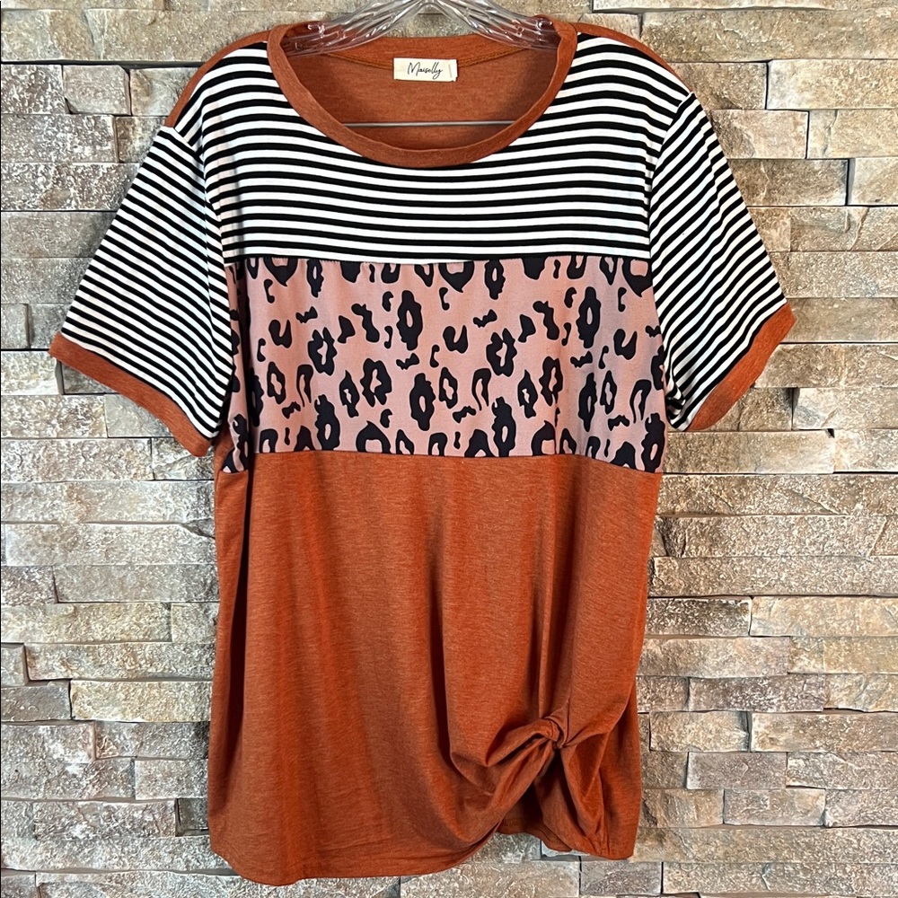 Women's Short Sleeve Striped and Leopard Print Top - Orange